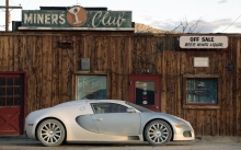  Bugatti Veyron   